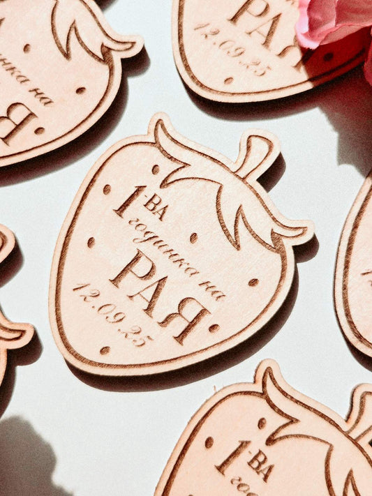 ДЪРВЕНА ФИГУРКА