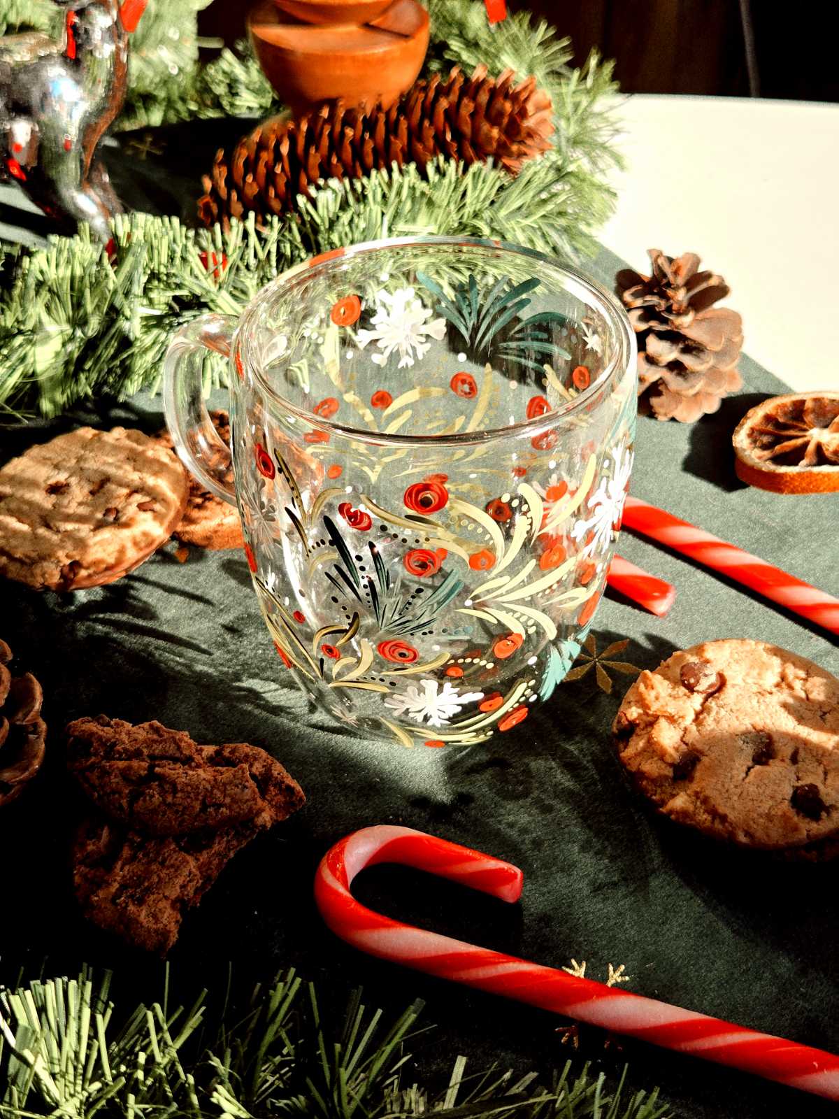 КОЛЕДНА ЧАША